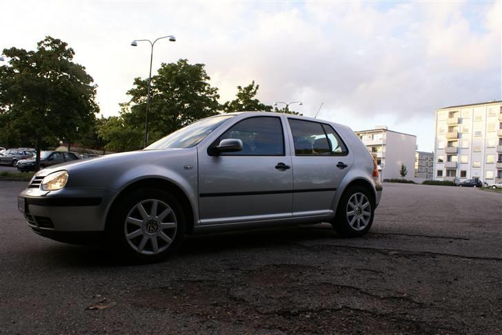 VW Golf 4 TDI "Solgt" billede 3