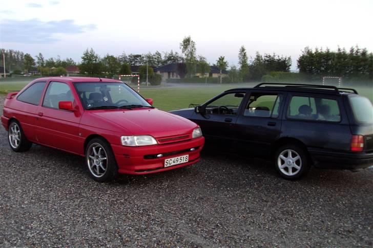 Ford Escort 1,8clx (solgt) - akkis låne sierre og min escort. billede 17