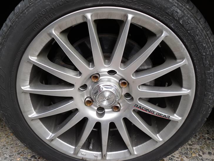 Fiat Punto GT - Fælge... ved godt de er beskidte...men altså gider ski ikke vaske bilen i dag bare for at smide billeder her ind.  billede 9
