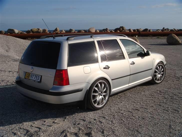 VW Golf 1,9 SDI (solgt) billede 4