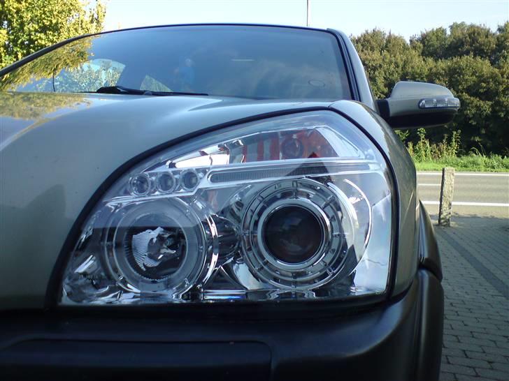 Hyundai Tucson SOLGT - De nye lygter med dioder indbygget billede 4