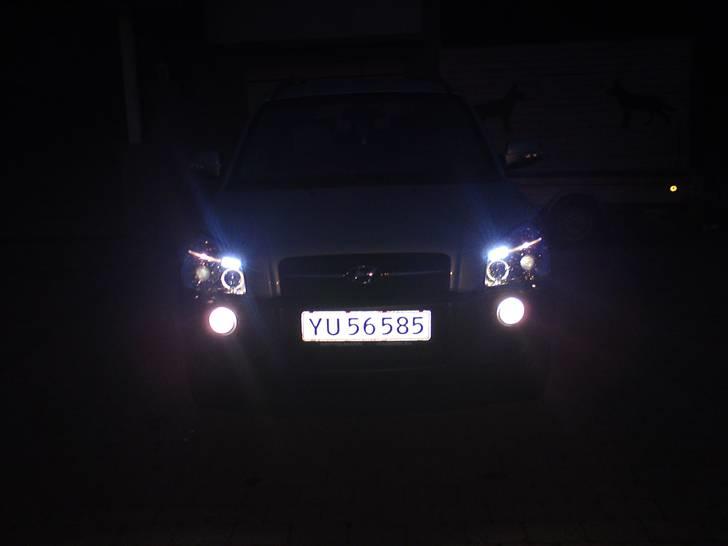 Hyundai Tucson SOLGT - Parkerings lys som dioder + tågelygter billede 6