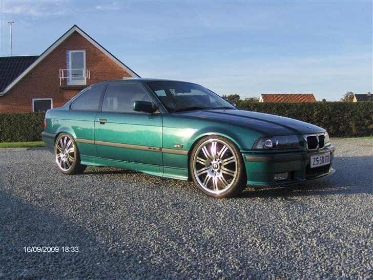 BMW 325i E36 Coupe billede 6