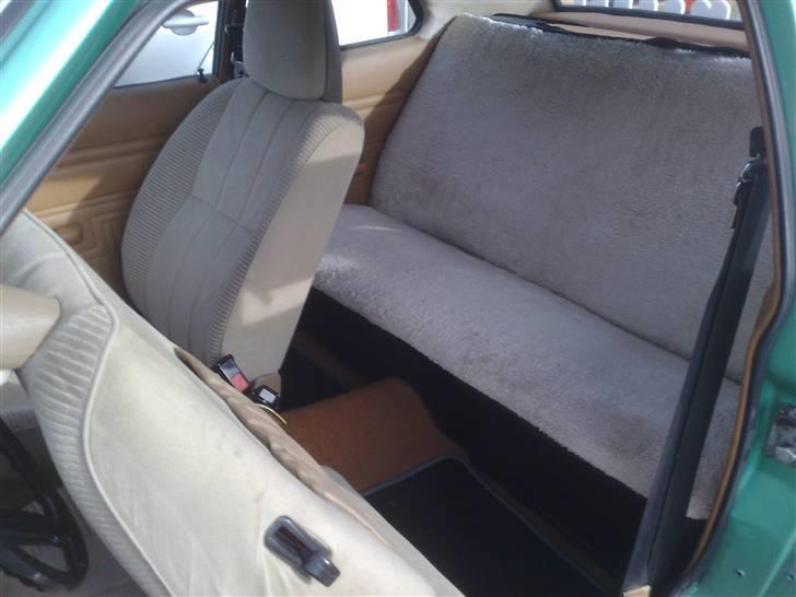 Ford Taunus 1600L......(SOLGT) - Børnene syntes det er sjovt uden seler..... billede 10