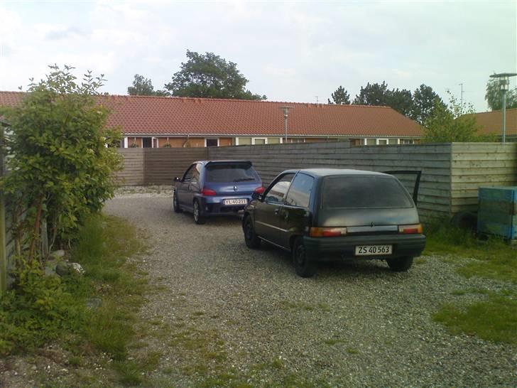 Daihatsu charade SOLGT billede 8