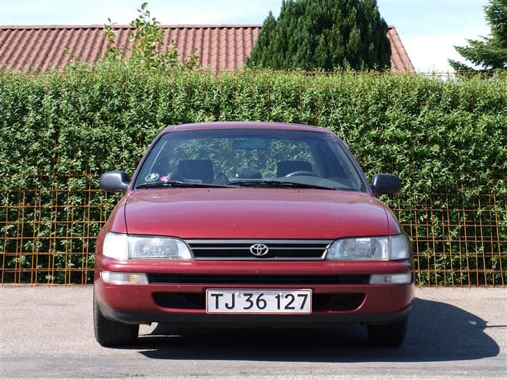 Mazda 323F bj glx.solgt billede 8