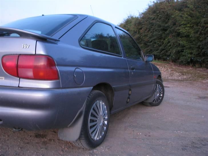 Ford Escort 1.8 Monaco billede 2