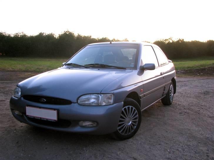 Ford Escort 1.8 Monaco billede 7