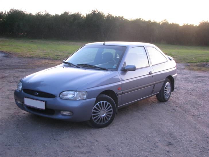 Ford Escort 1.8 Monaco billede 11