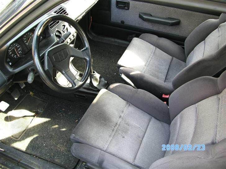 Peugeot 205 SOLGT... billede 4