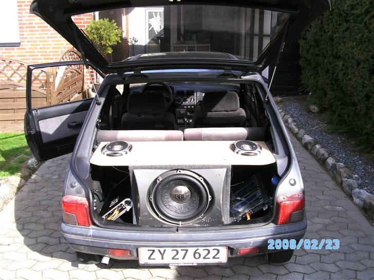 Peugeot 205 SOLGT... billede 7