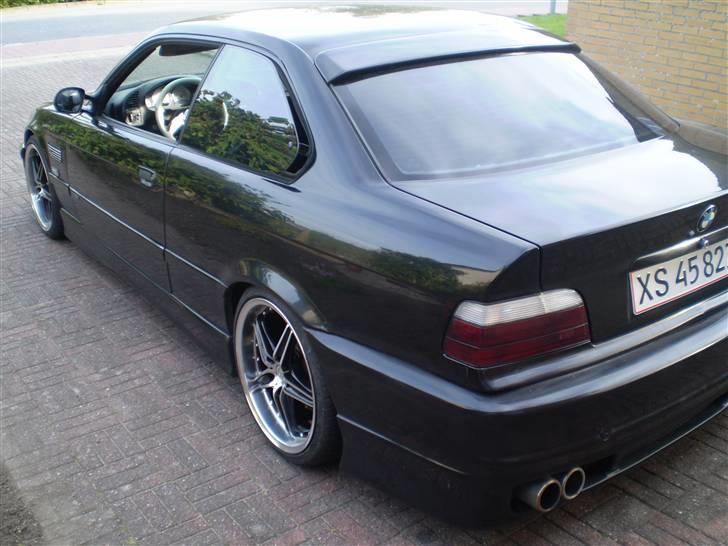 BMW E36 320i  Coupe.. (SOLGT) billede 3