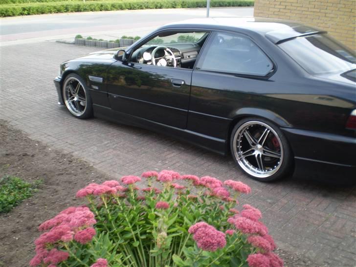 BMW E36 320i  Coupe.. (SOLGT) billede 5
