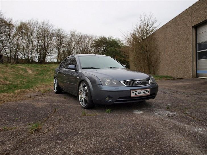 Ford Mondeo Trend billede 12