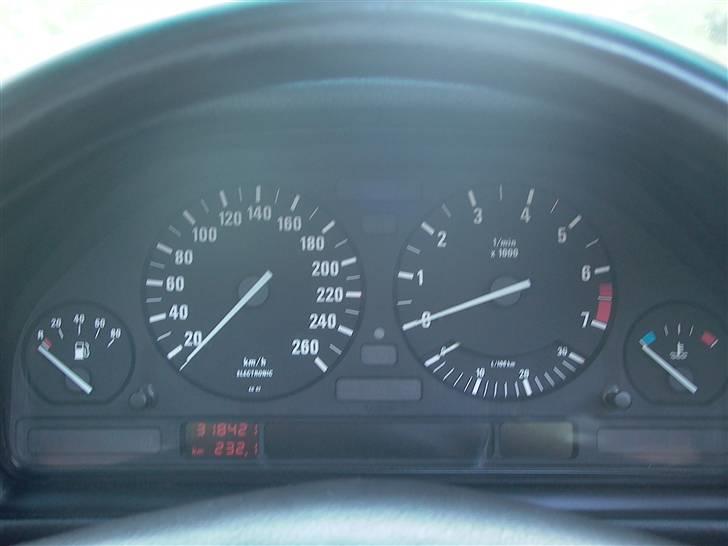 BMW 525i e34 m20 billede 17