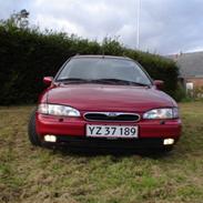 Ford Mondeo 2,5 v6 ghia RS