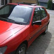 Peugeot 306 sedan * TOTALSKADET *