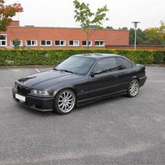 BMW e36 325i coupe - solgt