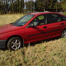 Renault Laguna RN 1.8 solgt