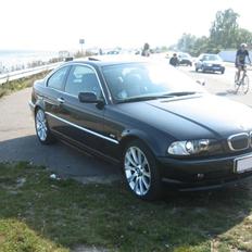 BMW 325ia ci e46