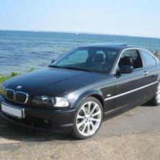 BMW 325ia ci e46