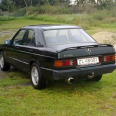 Mercedes Benz 190D (SOLGT)