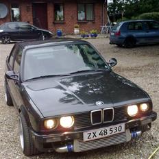 BMW e30 turbo. sommer bilen.SOLGT
