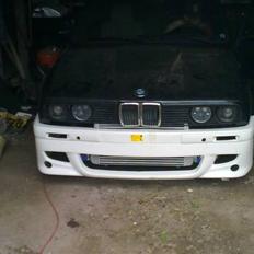 BMW e30 turbo. sommer bilen.SOLGT