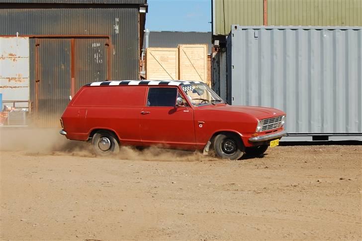 Opel Kadett B 1,2 Van aka: "Hønen II" billede 7