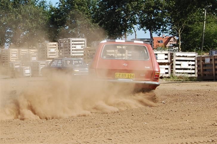 Opel Kadett B 1,2 Van aka: "Hønen II" billede 13