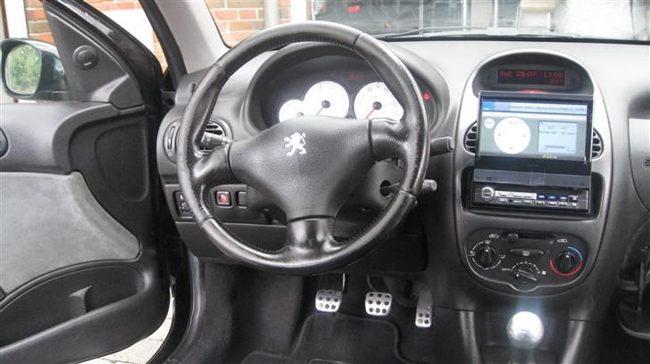 Peugeot 206 billede 8