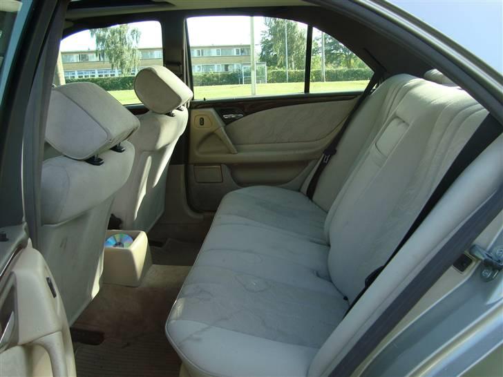 Mercedes Benz E220 diesel billede 6