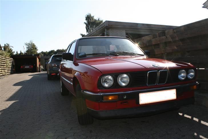 BMW E30 316 [SOLGT] billede 2