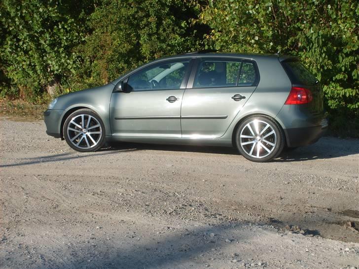 VW Golf 5 Comfort 2.0 tdi billede 10