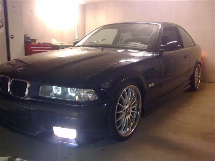 BMW 318 Is Coupé Byttet billede 13