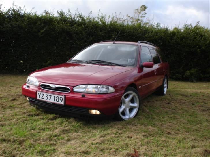 Ford Mondeo 2,5 v6 ghia RS billede 1