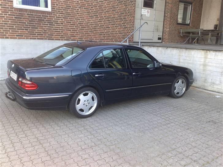 Mercedes Benz e 320 cdi billede 5