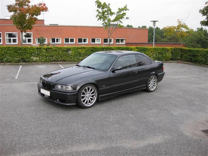 BMW e36 325i coupe - solgt billede 1