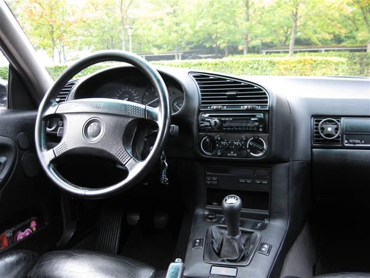 BMW e36 325i coupe - solgt billede 13