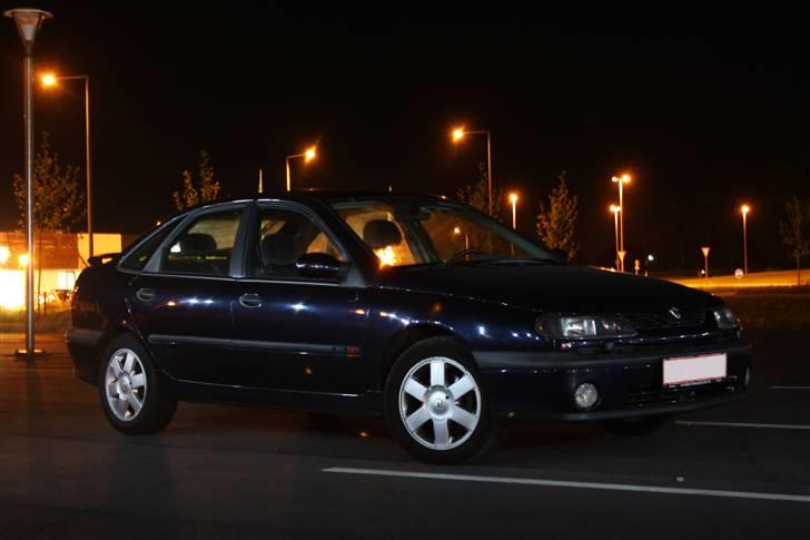 Renault Laguna billede 2