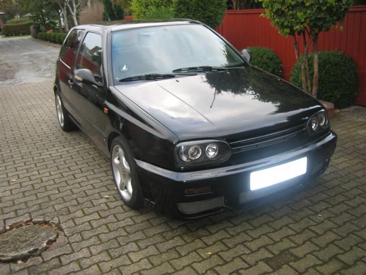 VW Golf 3 *STJÅLET* billede 1