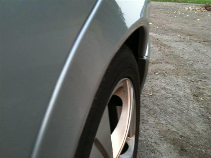 Mercedes Benz 230E - INGEN rust i skærmene billede 11