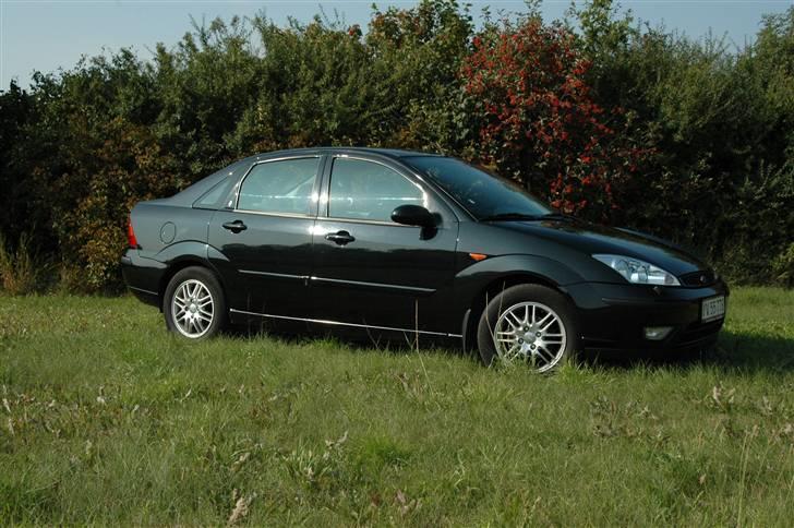 Ford Focus TDCI Ghia (solgt) billede 3