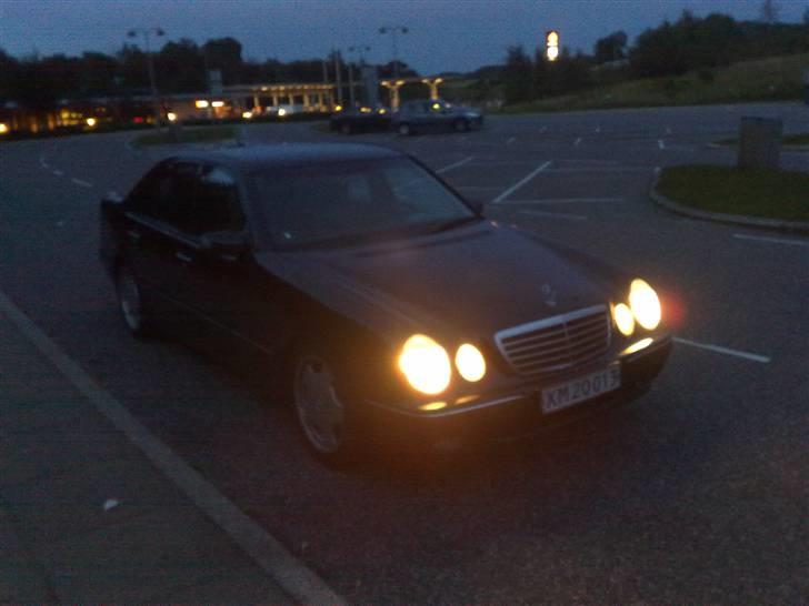 Mercedes Benz e 320 cdi billede 6