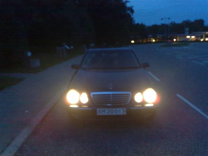 Mercedes Benz e 320 cdi billede 7