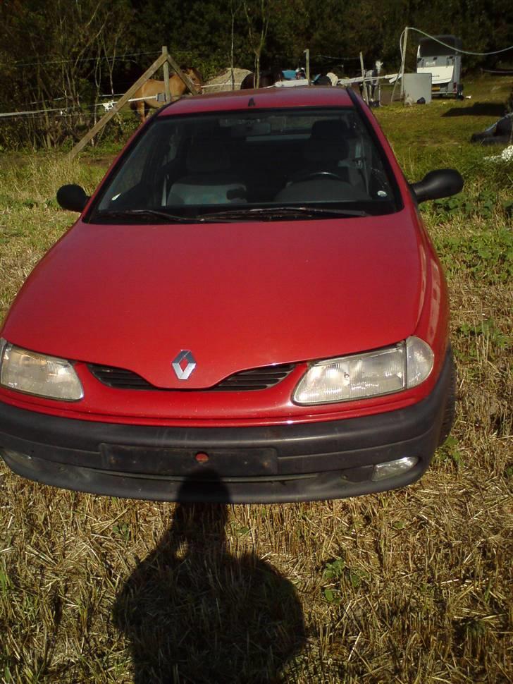 Renault Laguna RN 1.8 solgt billede 2