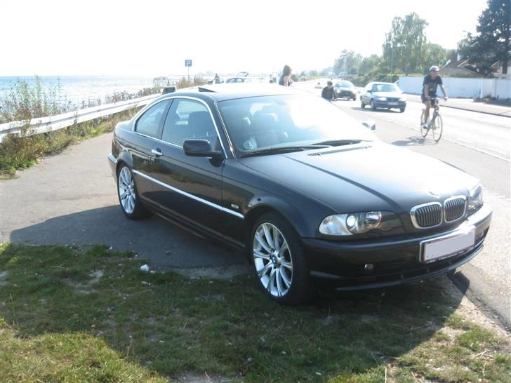 BMW 325ia ci e46 billede 1