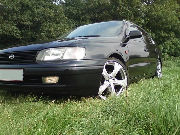 Toyota Carina e billede 2