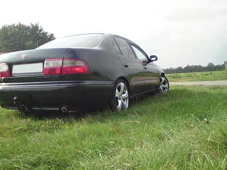 Toyota Carina e billede 3