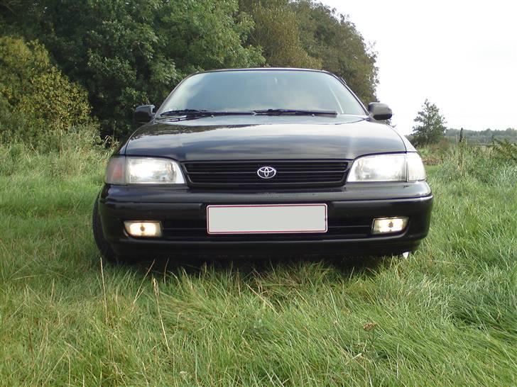 Toyota Carina e billede 4